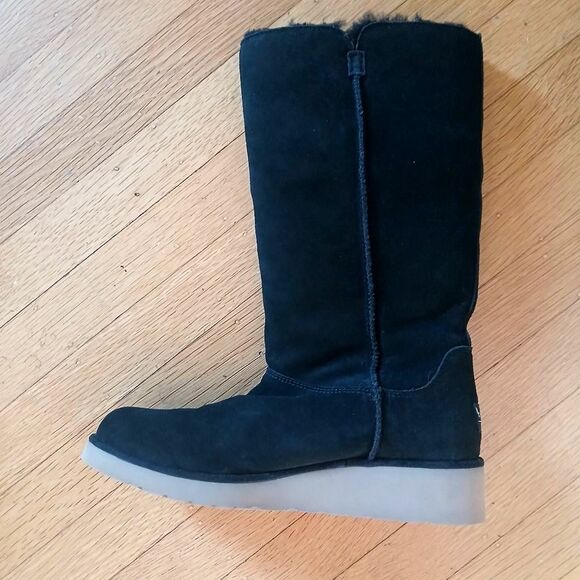 KOOLABURRA by UGG 1015880 Koola Slim Tall Boots Black Soft Suede Faux Fur Wedge - Picture 1 of 9